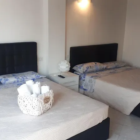 Casa vacanze Casa Leonardo Azzano San Paolo